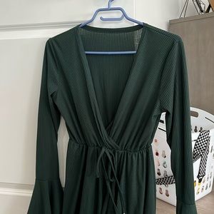 Green dress - size small